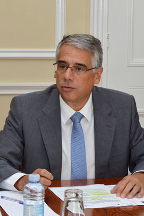 Luís Neto Viveiros diz que estão clarificadas as competências em zonas costeiras e de falésia nos Açores